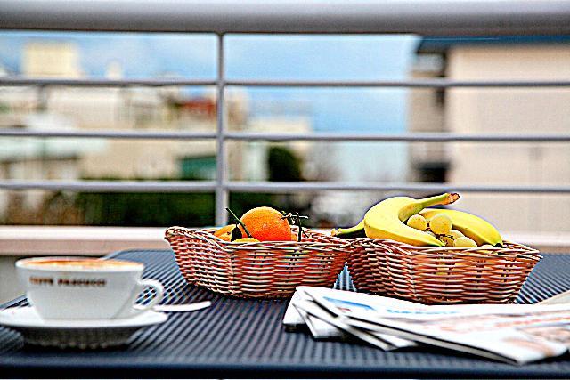 Residence Ilario Suite Hotel Ριτσιόνε Δωμάτιο φωτογραφία