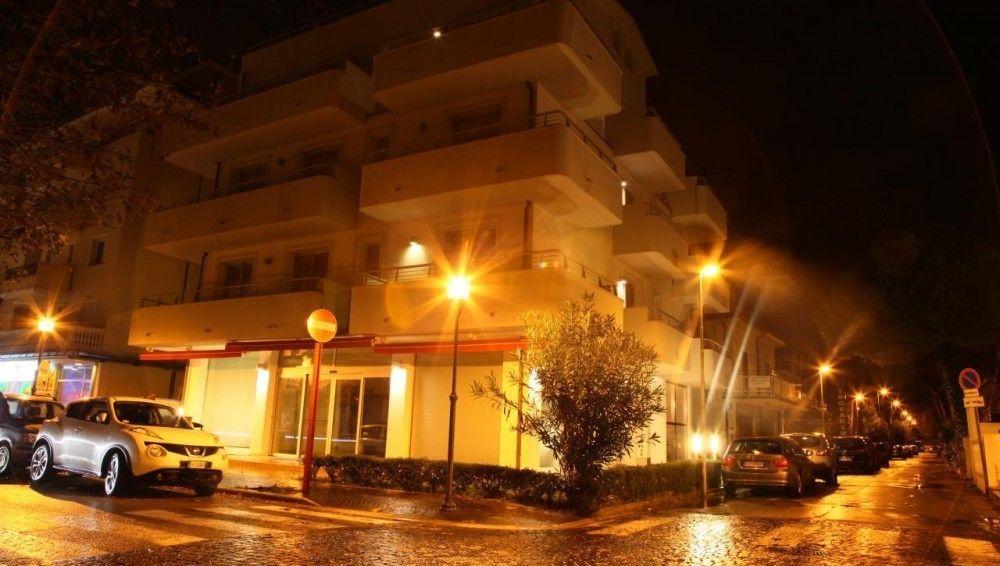 Residence Ilario Suite Hotel Ριτσιόνε Εξωτερικό φωτογραφία